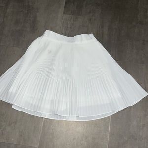 White tennis skirt